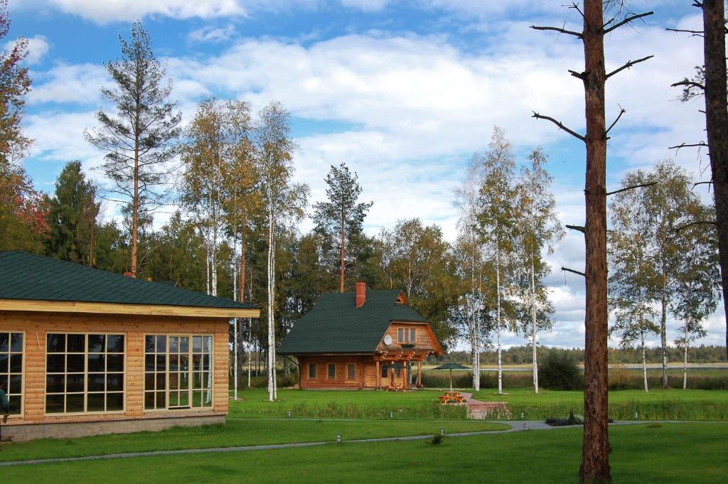 Holiday Complex Cirmas Ezerkrasts Ludza Buitenkant foto